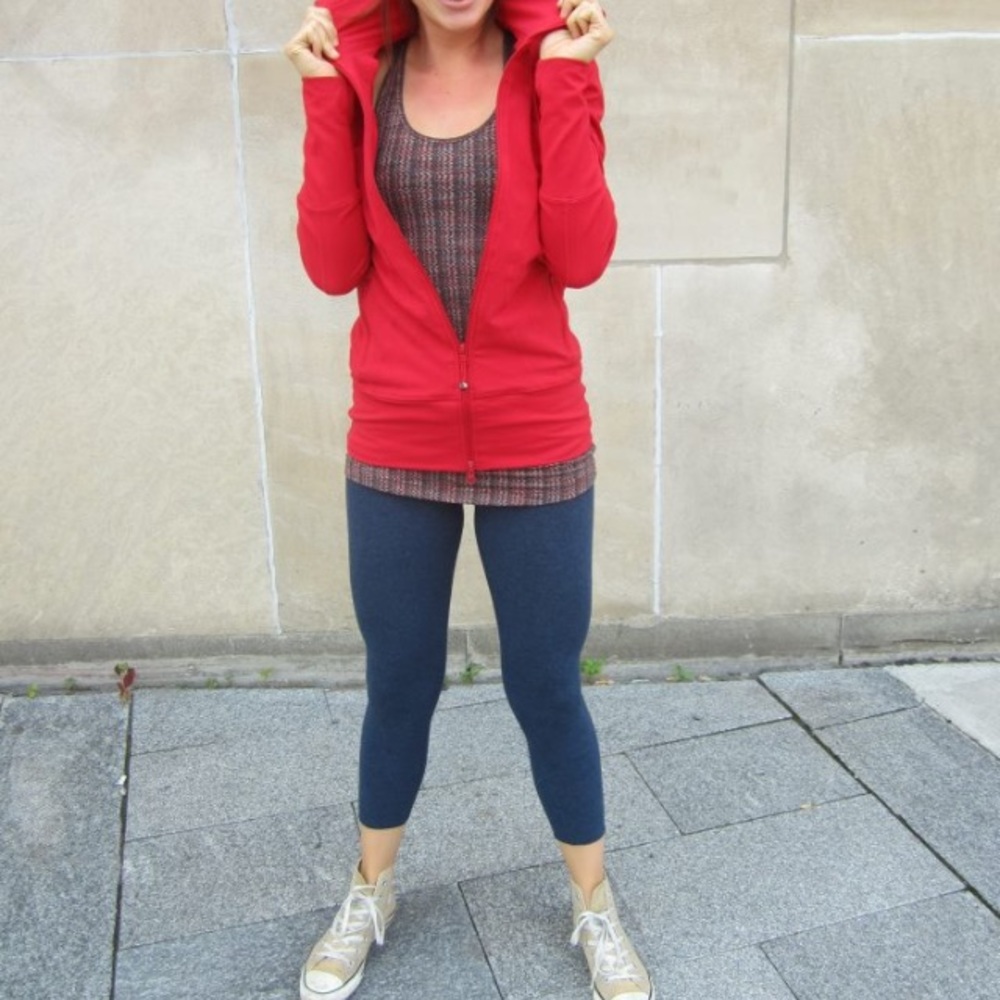 Lululemon jacket Sz 4